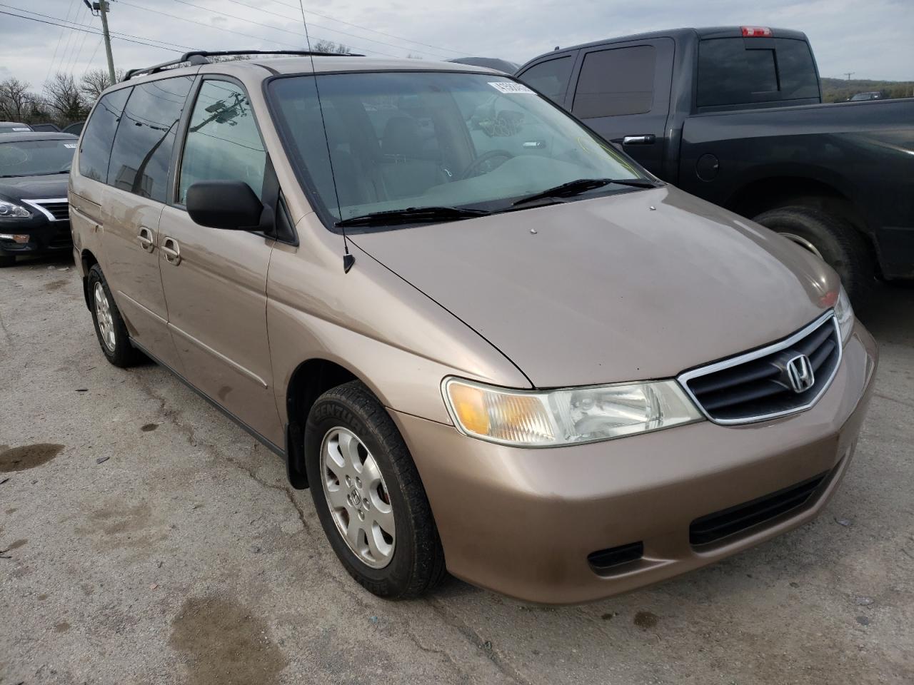 HONDA ODYSSEY EX 2003 with VIN 5FNRL18053B082130 - Photo from auction