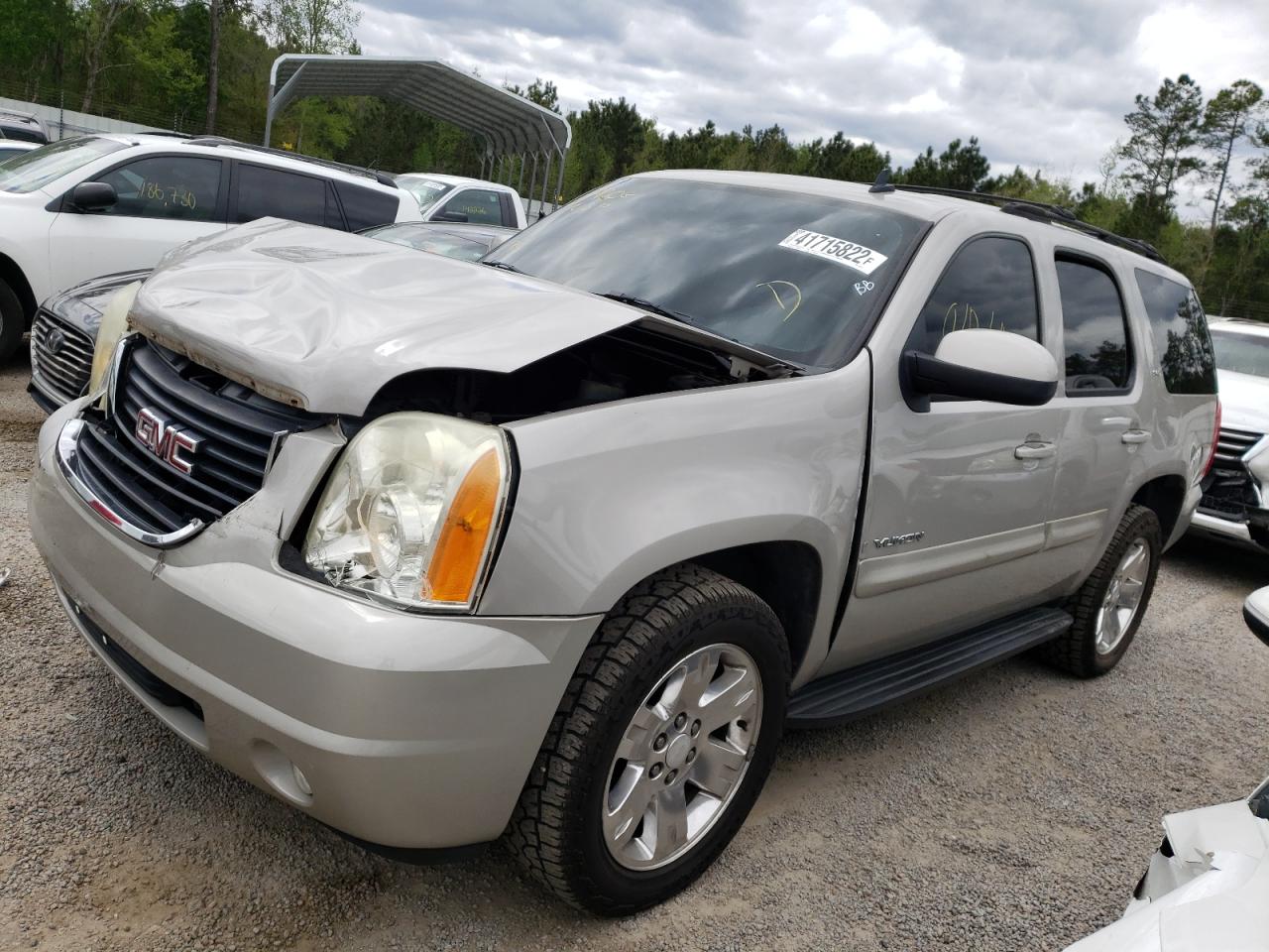 Photo 2 from auction – 2007 GMC YUKON with VIN 1GKFC13J97J264354