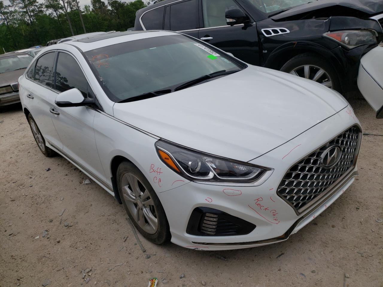 HYUNDAI SONATA LIM 2019 with VIN 5NPE34AF1KH817586 - Photo from auction
