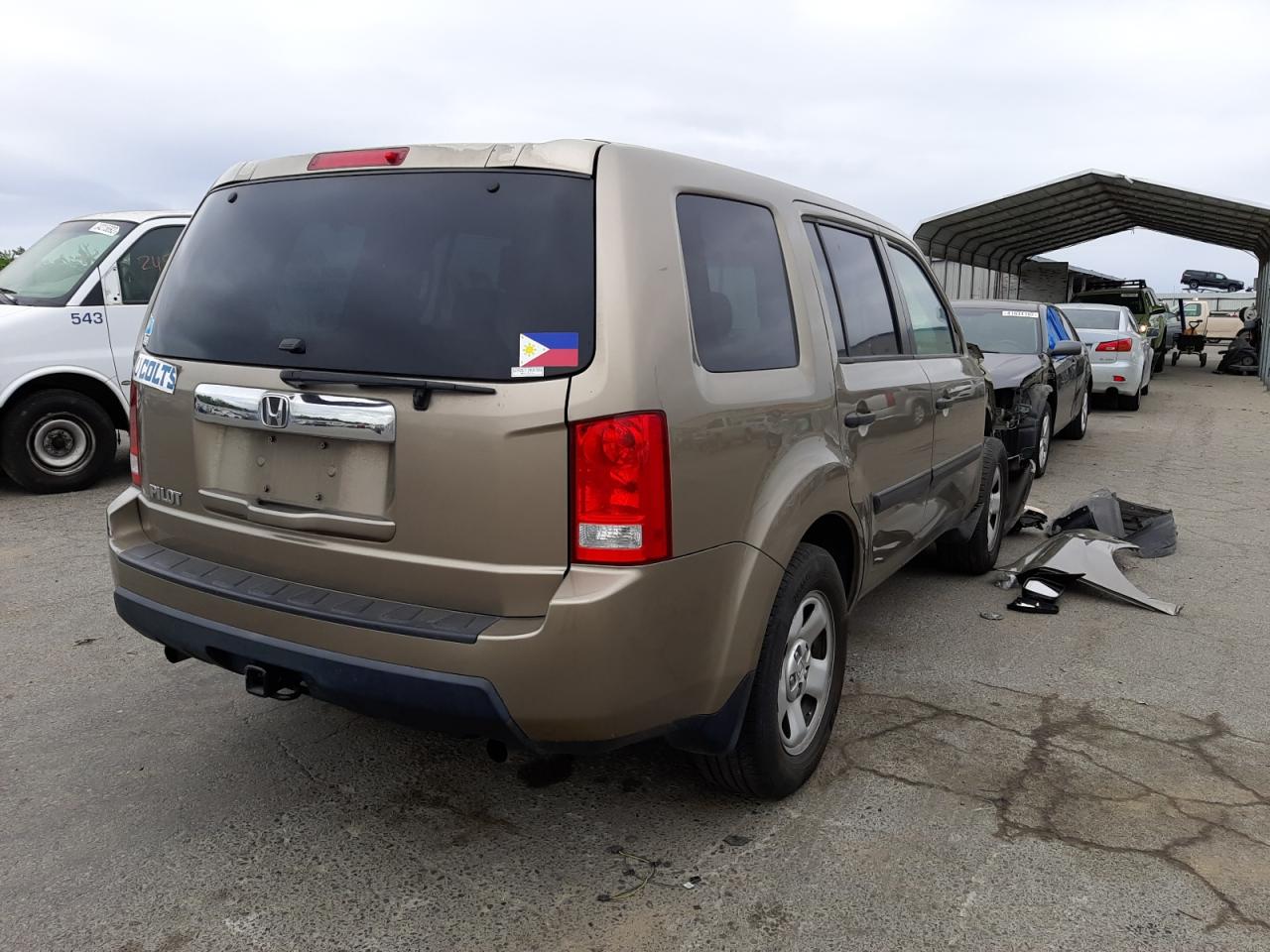 Photo 4 from auction – 2011 HONDA PILOT LX with VIN 5FNYF3H21BB037569
