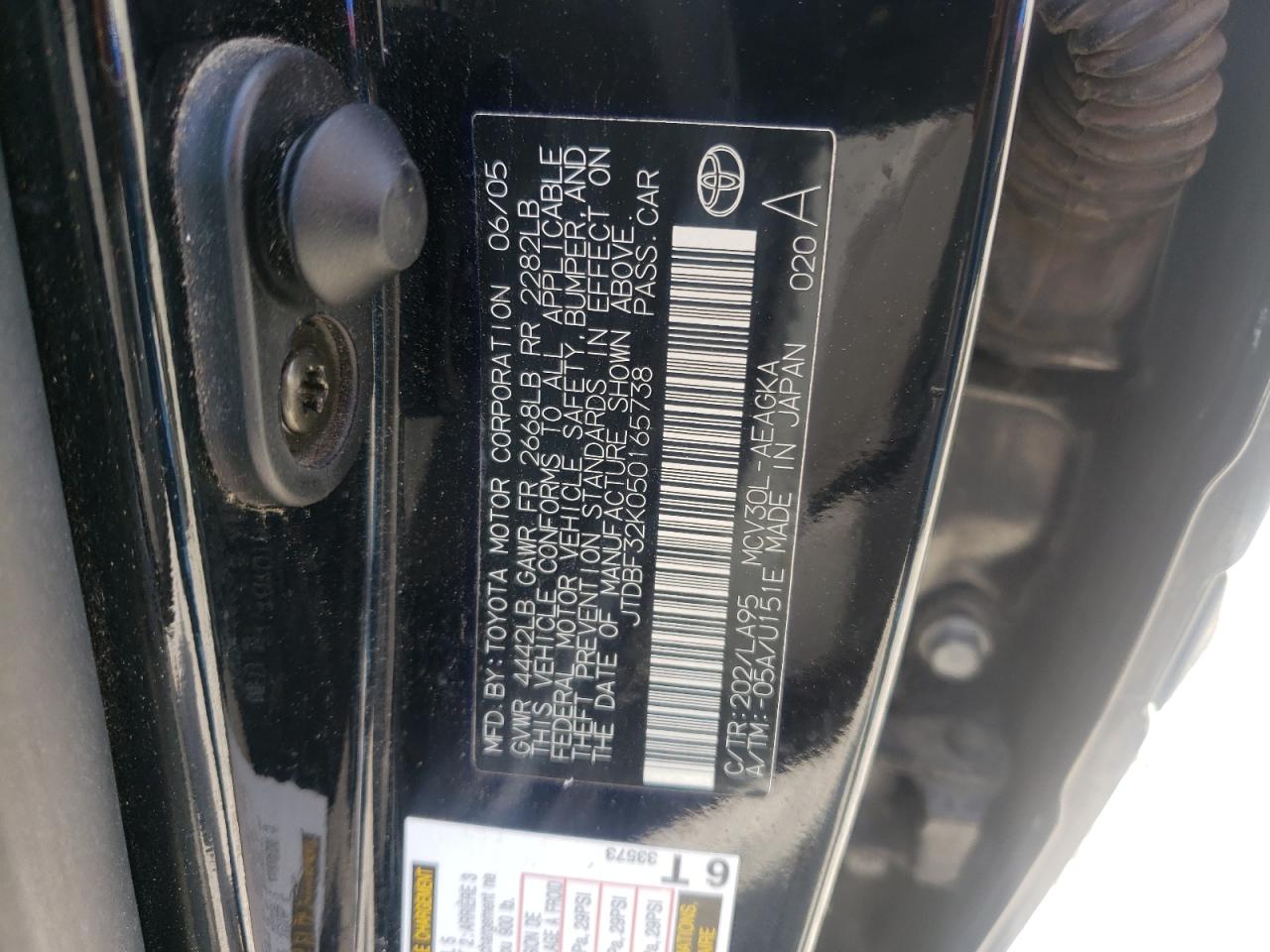 Photo 10 from auction – 2005 TOYOTA CAMRY LE with VIN JTDBF32K050165738