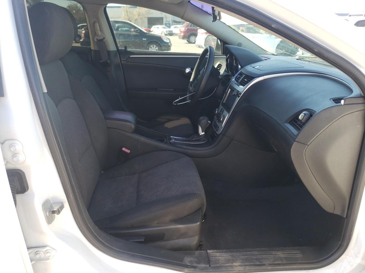Photo 5 from auction – 2011 CHEVROLET MALIBU 1LT with VIN 1G1ZC5E14BF149128