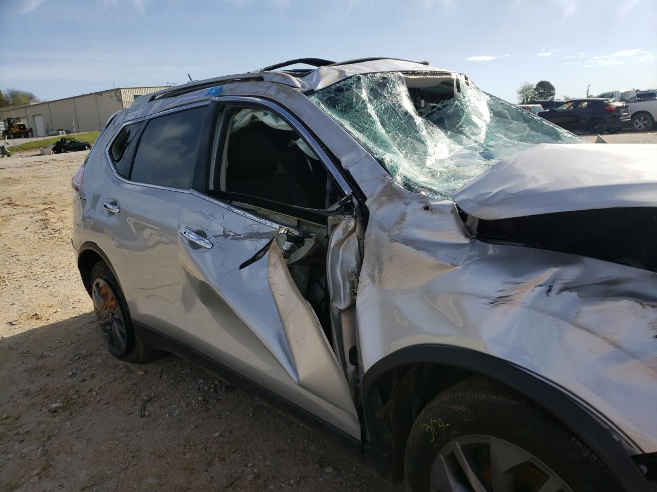 Photo 10 from auction – 2016 NISSAN ROGUE S with VIN 5N1AT2MT2GC897239