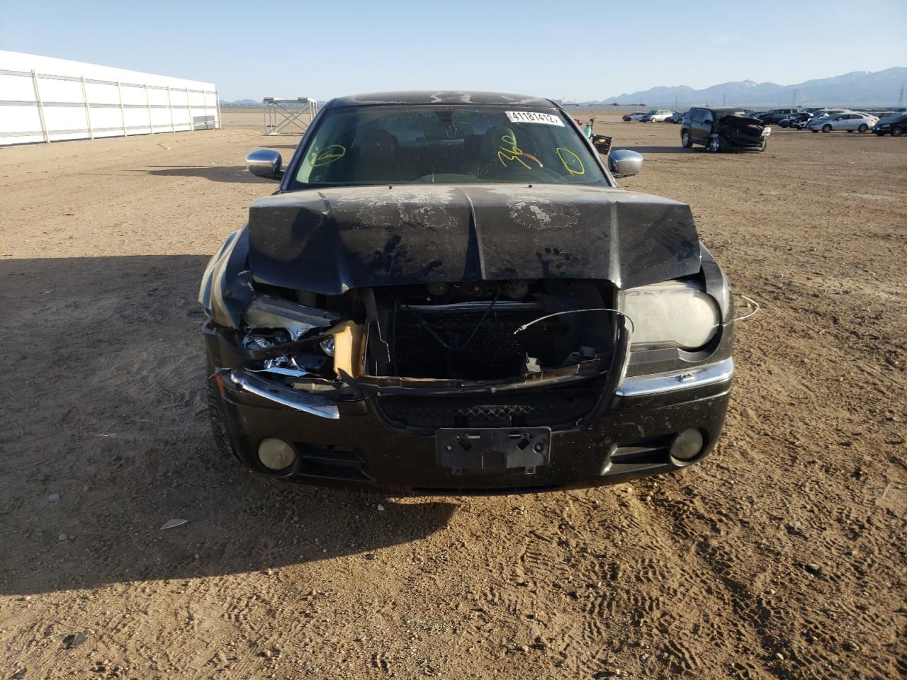 Photo 9 from auction – 2005 CHRYSLER 300C with VIN 2C3AK63H75H619429
