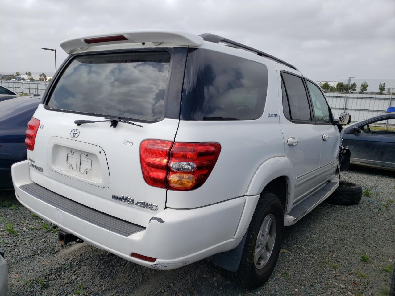 Photo 4 from auction – 2002 TOYOTA SEQUOIA LI with VIN 5TDBT48A62S124455