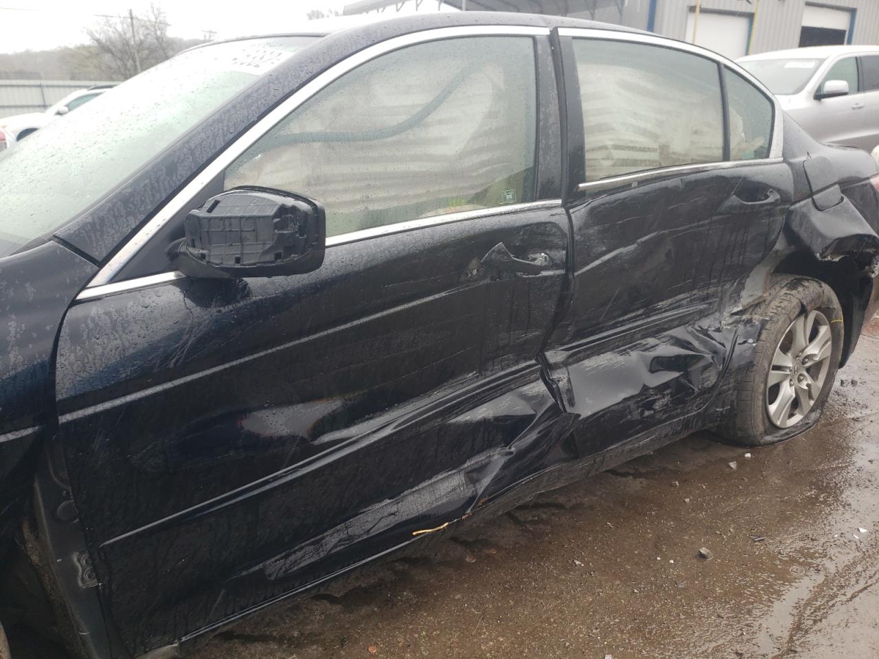 Photo 10 from auction – 2008 HONDA ACCORD LXP with VIN JHMCP26488C017474