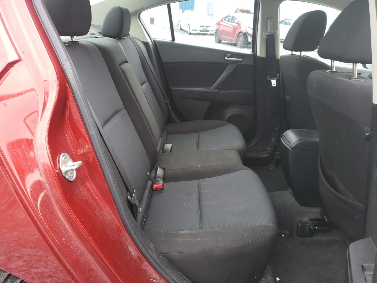 Photo 6 from auction – 2011 MAZDA 3 I with VIN JM1BL1VF0B1386645