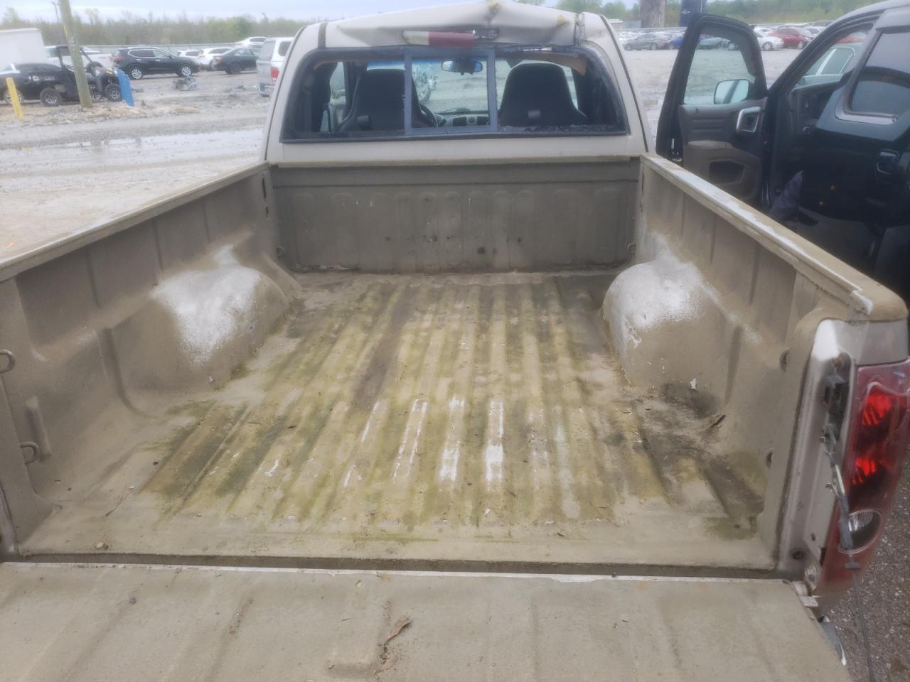 Photo 9 from auction – 2004 GMC CANYON with VIN 1GTDT196748126269