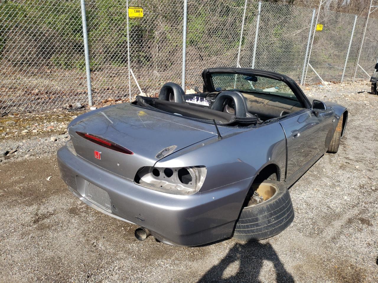 Photo 4 from auction – 2005 HONDA S2000 with VIN JHMAP21455S004486