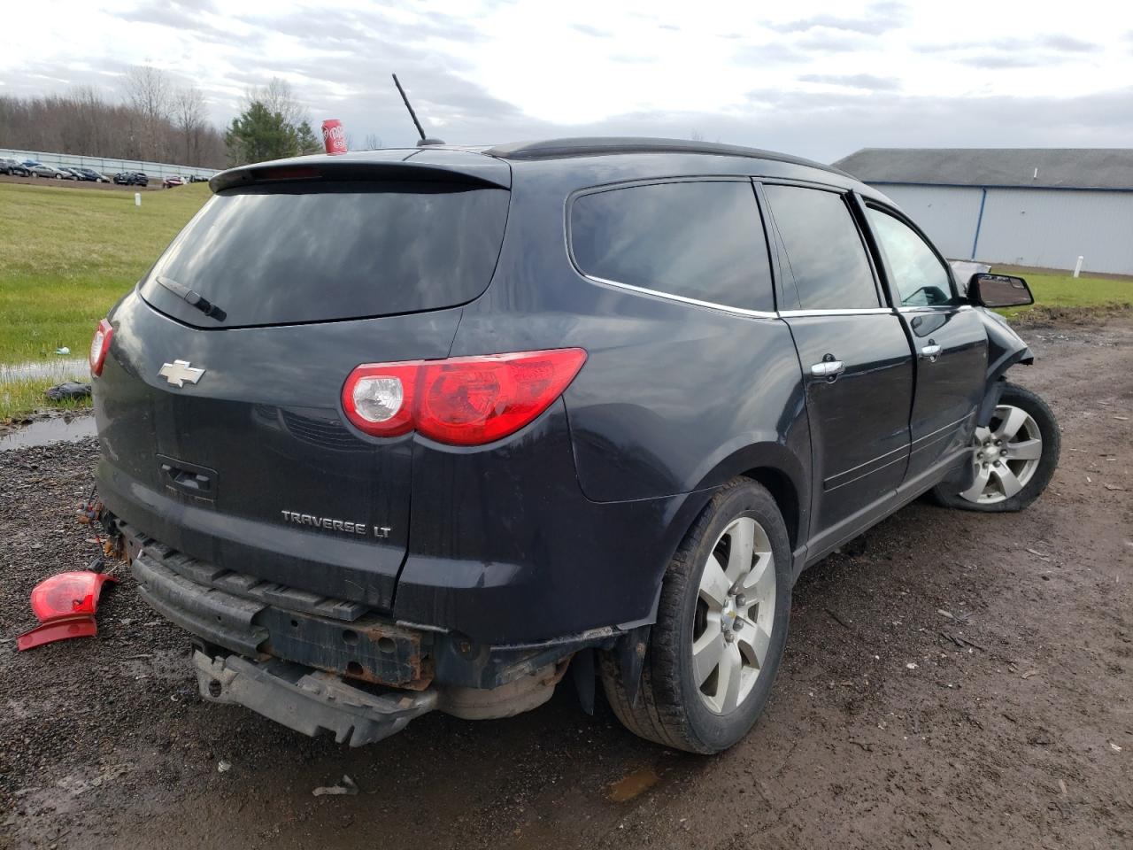 Photo 4 from auction – 2011 CHEVROLET TRAVERSE L with VIN 1GNKRJED6BJ306771