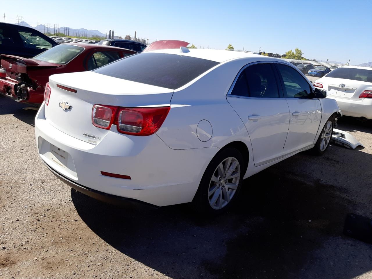 Photo 4 from auction – 2013 CHEVROLET MALIBU 2LT with VIN 1G11E5SA2DF304113
