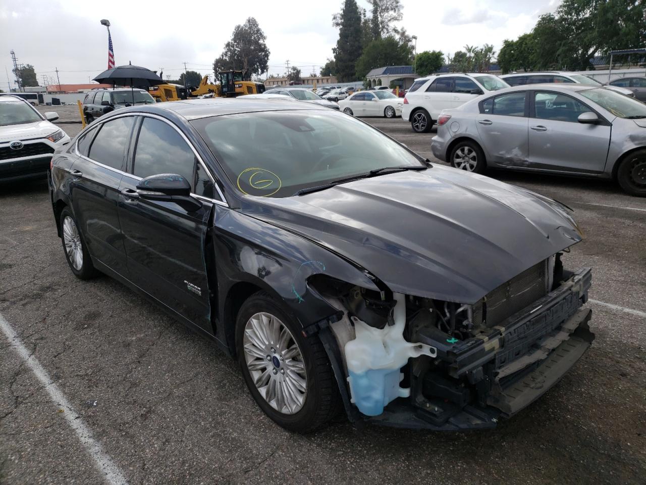 FORD FUSION SE 2015 with VIN 3FA6P0PU1FR284252 - Photo from auction
