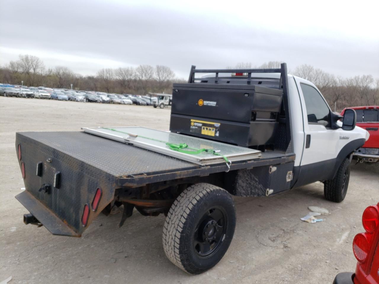 Photo 4 from auction – 2006 FORD F250 SUPER with VIN 1FTNF21596EB19963