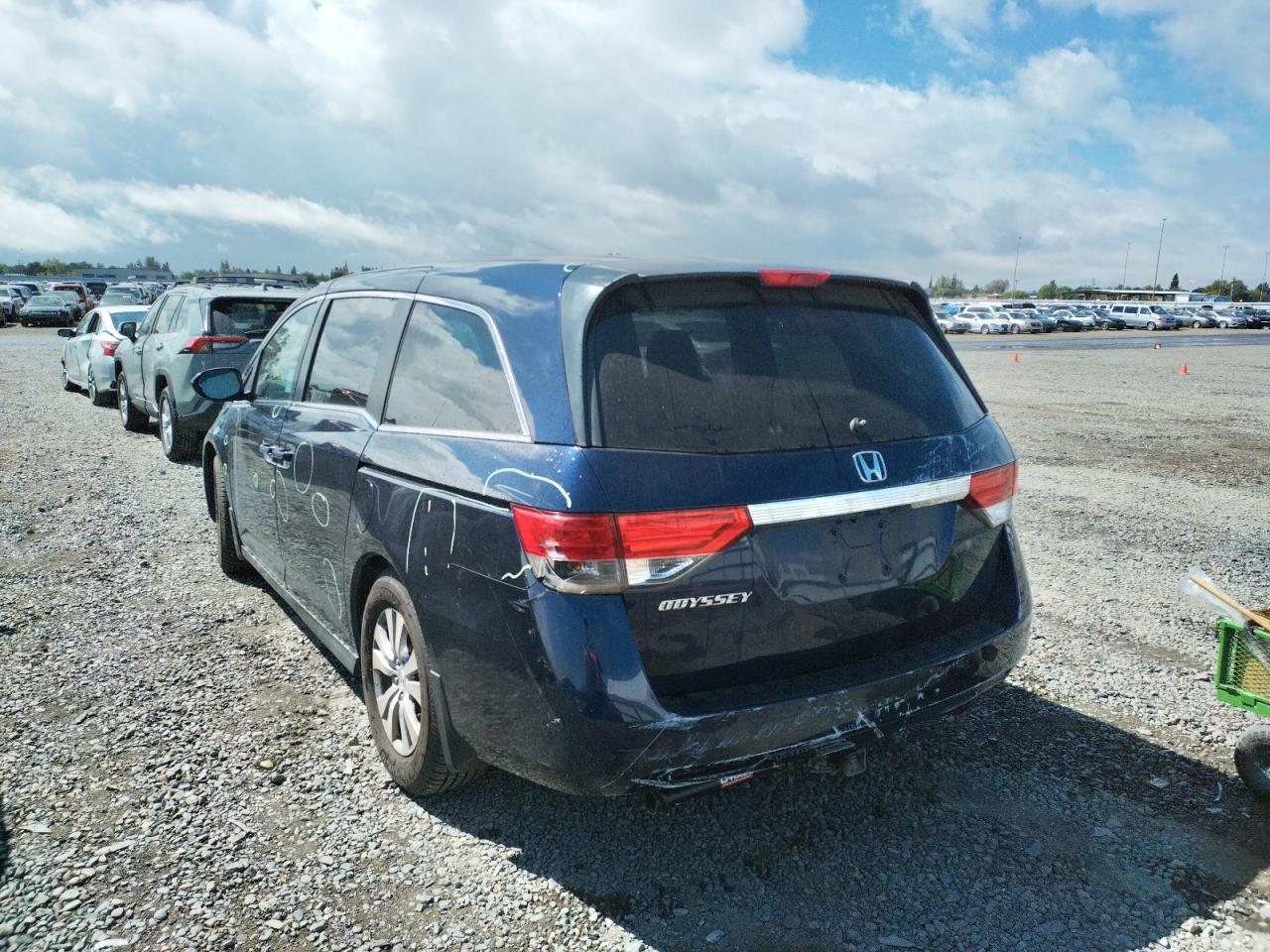 Photo 3 from auction – 2014 HONDA ODYSSEY EX with VIN 5FNRL5H45EB139133