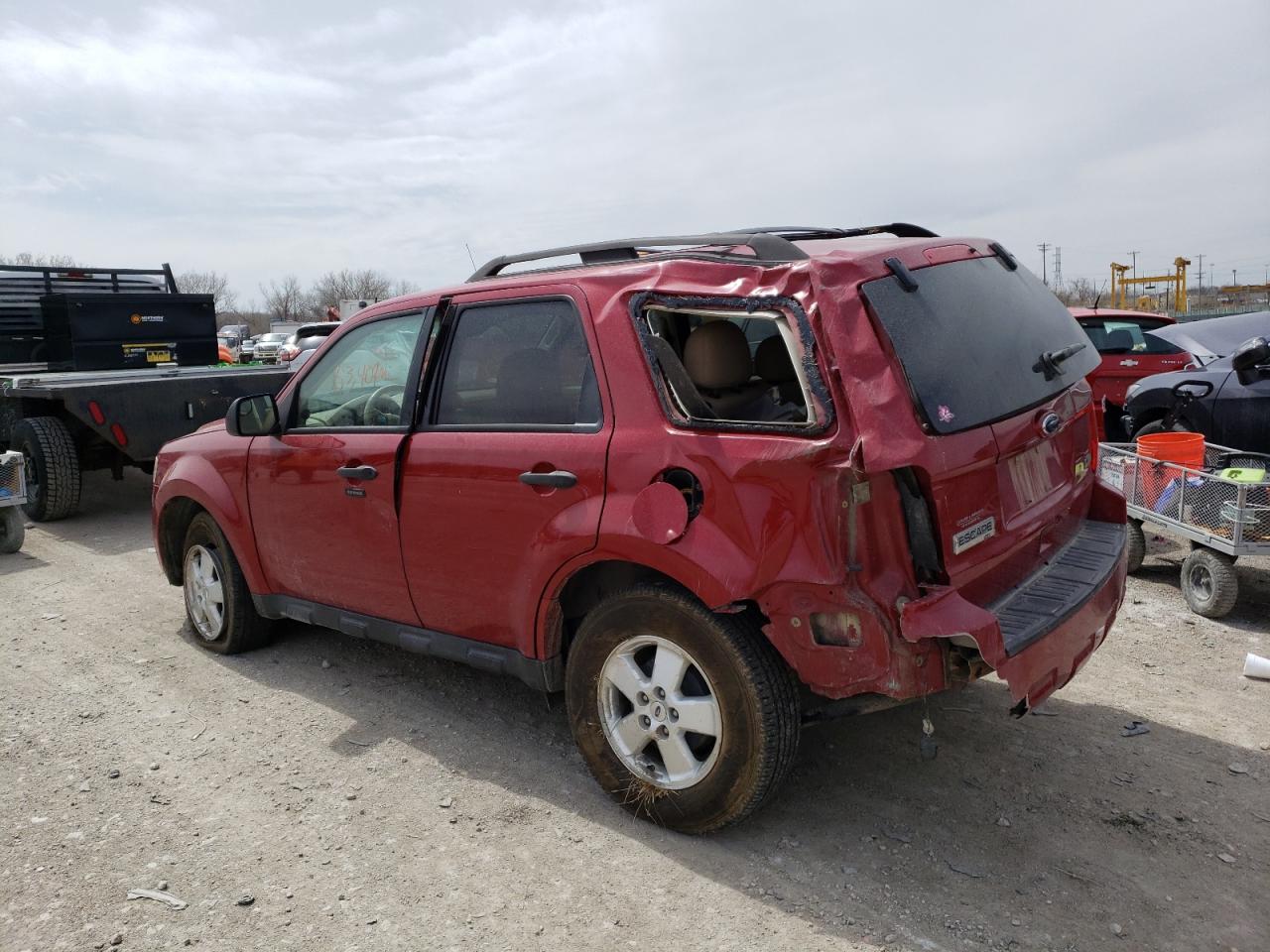 Photo 3 from auction – 2011 FORD ESCAPE XLT with VIN 1FMCU9DG9BKA51142