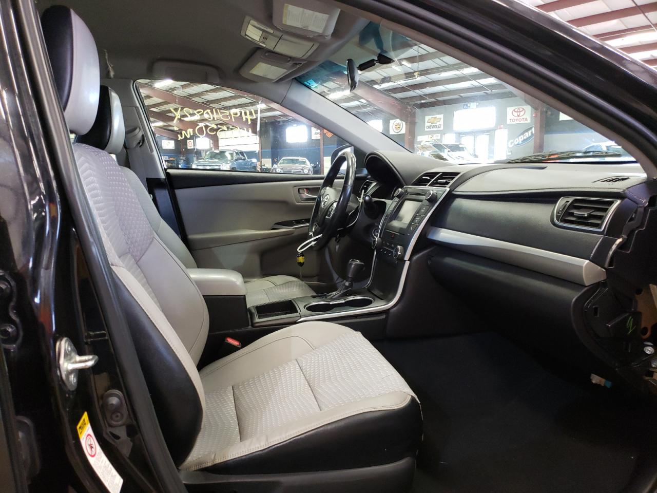 Photo 5 from auction – 2015 TOYOTA CAMRY LE with VIN 4T1BF1FK9FU069806