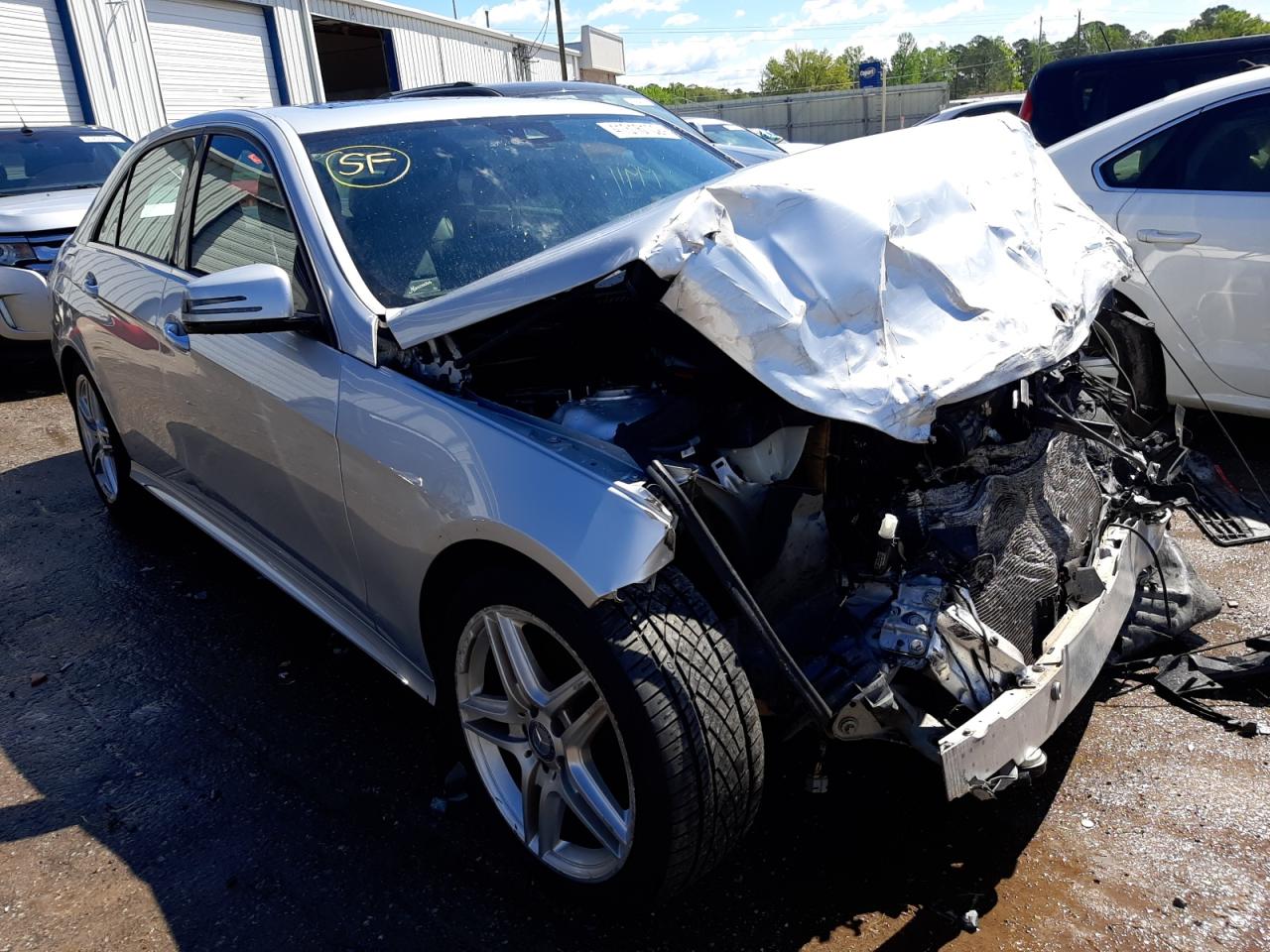 MERCEDES-BENZ E 350 2014 with VIN WDDHF5KB0EA923163 - Photo from auction
