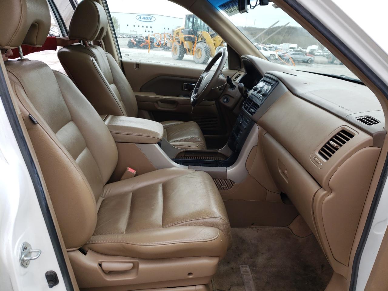 Photo 5 from auction – 2007 HONDA PILOT EXL with VIN 5FNYF28537B035673