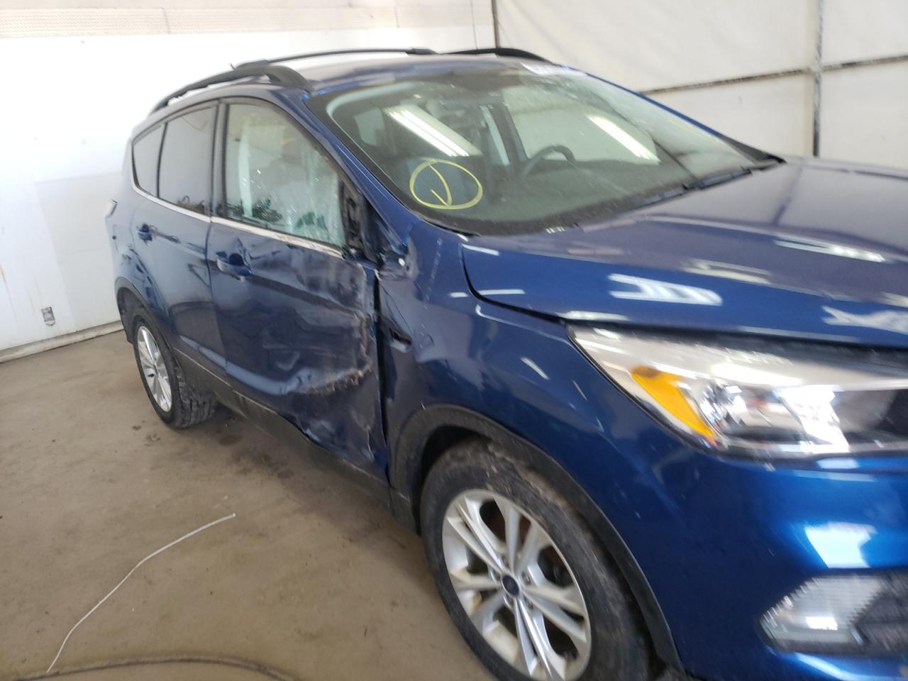 Photo 9 from auction – 2018 FORD ESCAPE SE with VIN 1FMCU0GD2JUA96181