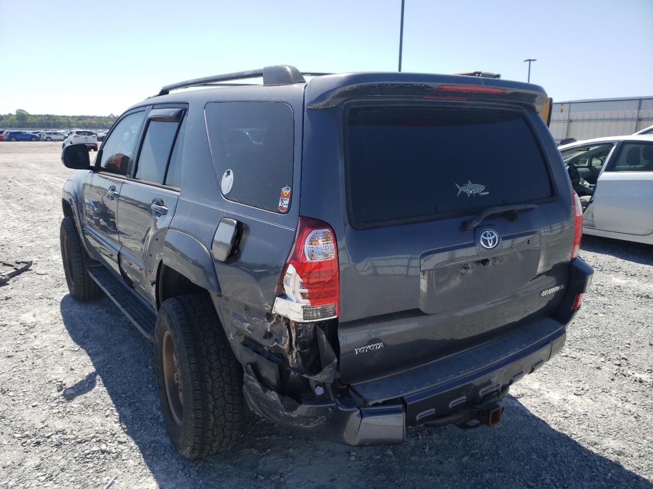 Photo 3 from auction – 2005 TOYOTA 4RUNNER LI with VIN JTEBT17R058026919