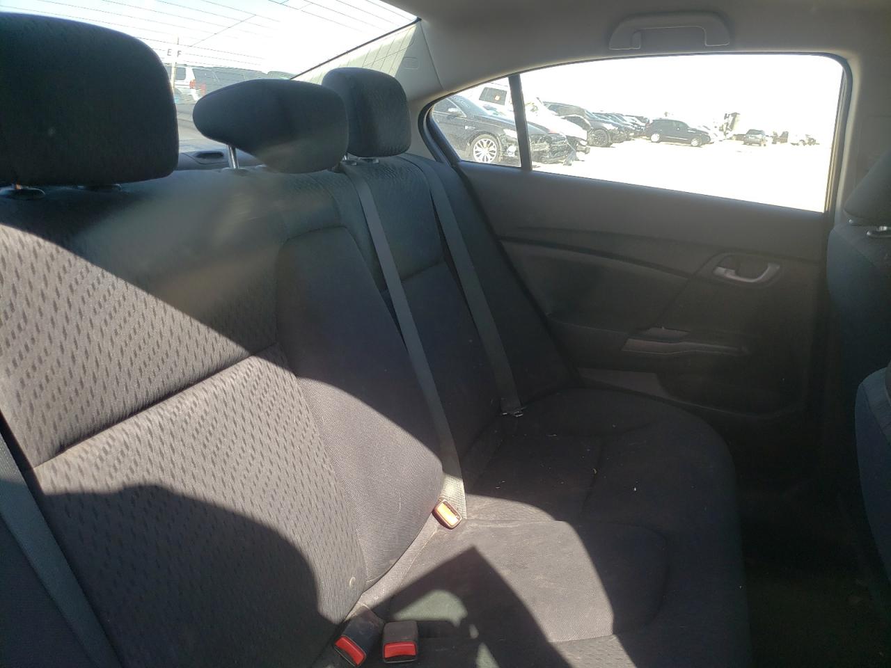 Photo 6 from auction – 2015 HONDA CIVIC LX with VIN 19XFB2F58FE006390