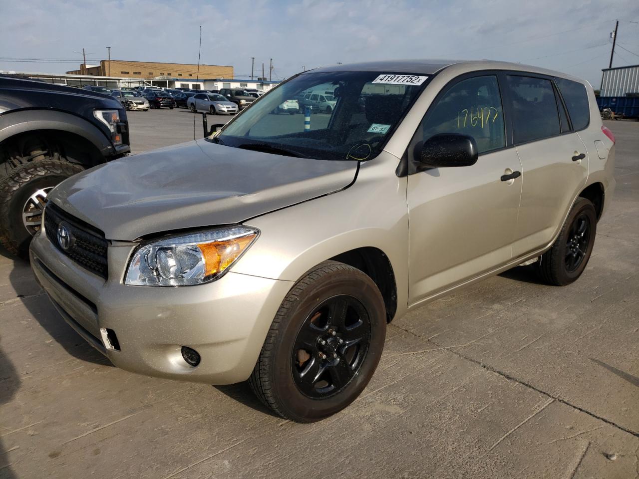 Photo 2 from auction – 2007 TOYOTA RAV4 with VIN JTMBD33V476038005