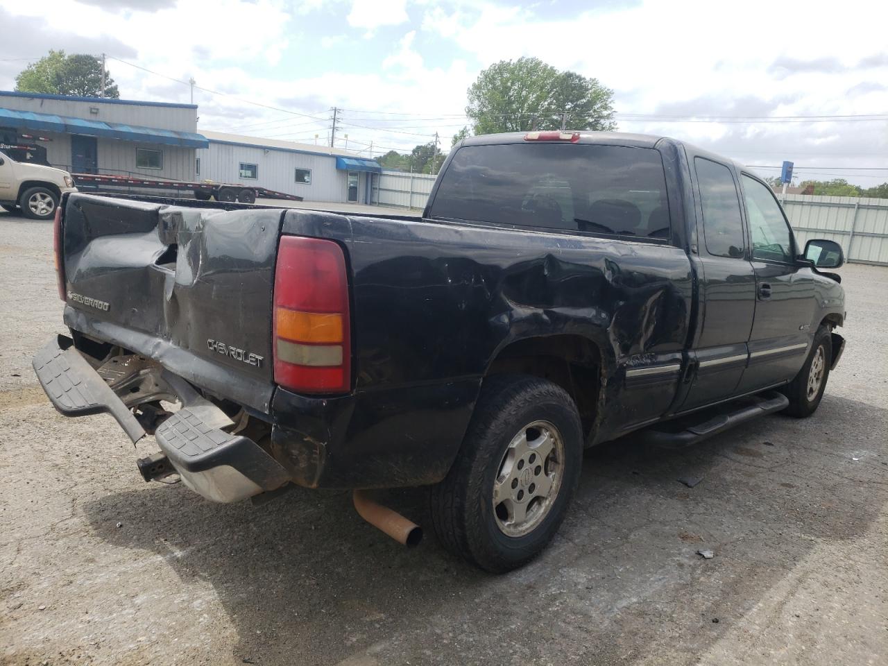 Photo 4 from auction – 2002 CHEVROLET SILVERADO with VIN 2GCEC19V521154258