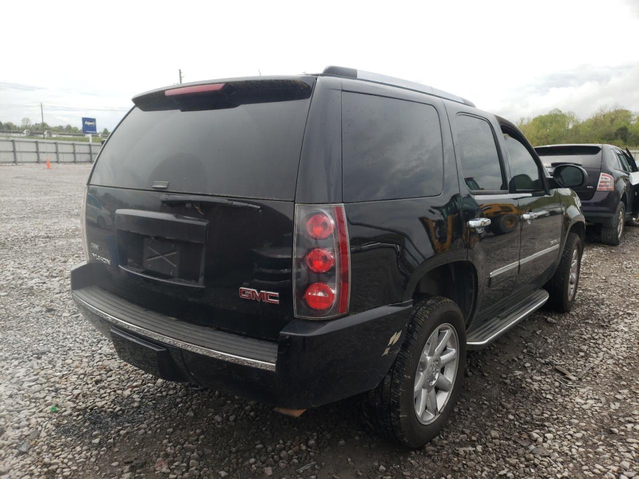 Photo 4 from auction – 2009 GMC YUKON DENA with VIN 1GKFK03259R284109