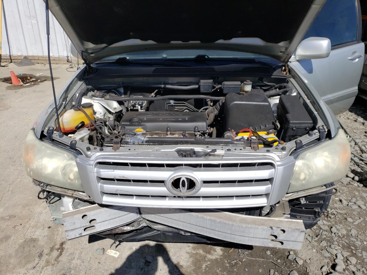 Photo 7 from auction – 2004 TOYOTA HIGHLANDER with VIN JTEGD21A640088723