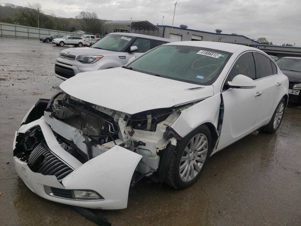 Photo 2 from auction – 2013 BUICK REGAL PREM with VIN 2G4GS5EV5D9207209