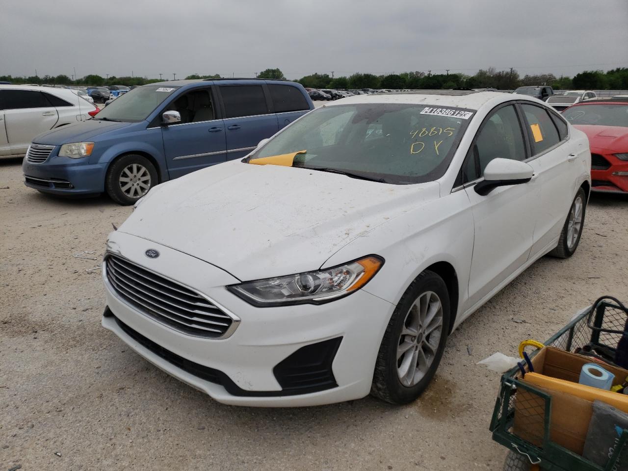 Photo 2 from auction – 2020 FORD FUSION SE with VIN 3FA6P0HD0LR190633