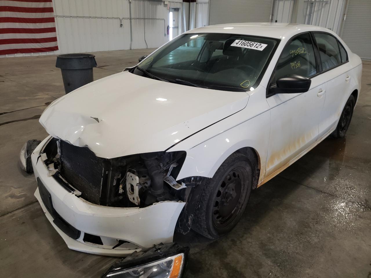Photo 2 from auction – 2013 VOLKSWAGEN JETTA BASE with VIN 3VW2K7AJ7DM221422