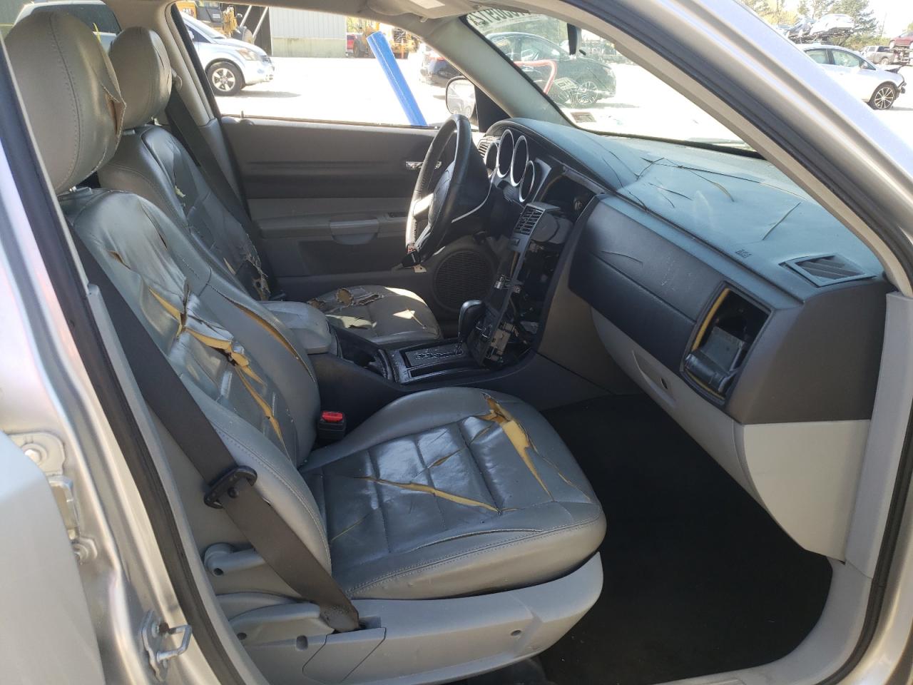 Photo 5 from auction – 2007 DODGE MAGNUM SXT with VIN 2D4FV47V47H756962