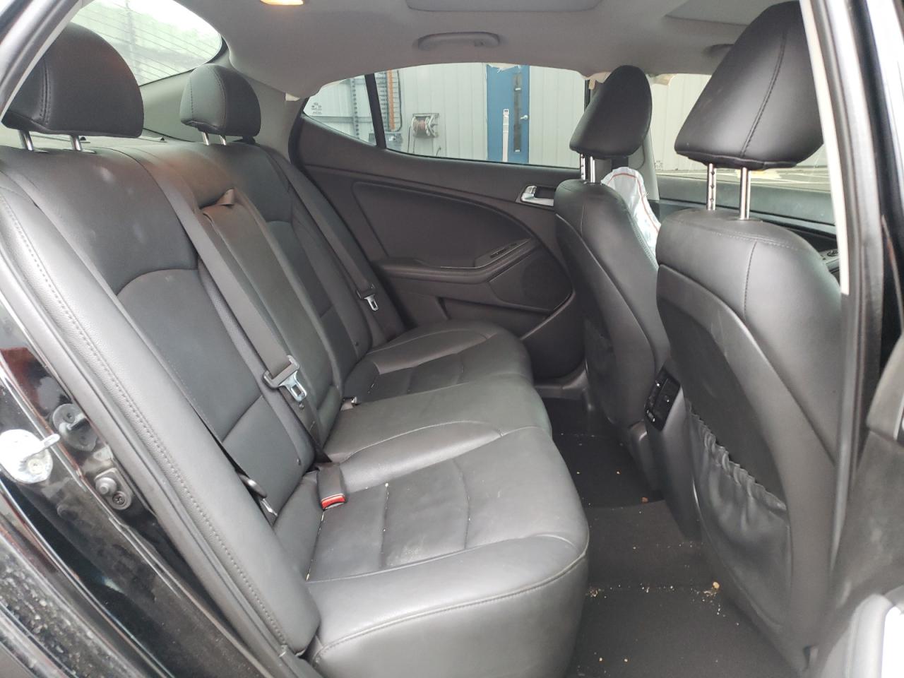 Photo 6 from auction – 2015 KIA OPTIMA SX with VIN 5XXGR4A6XFG494907