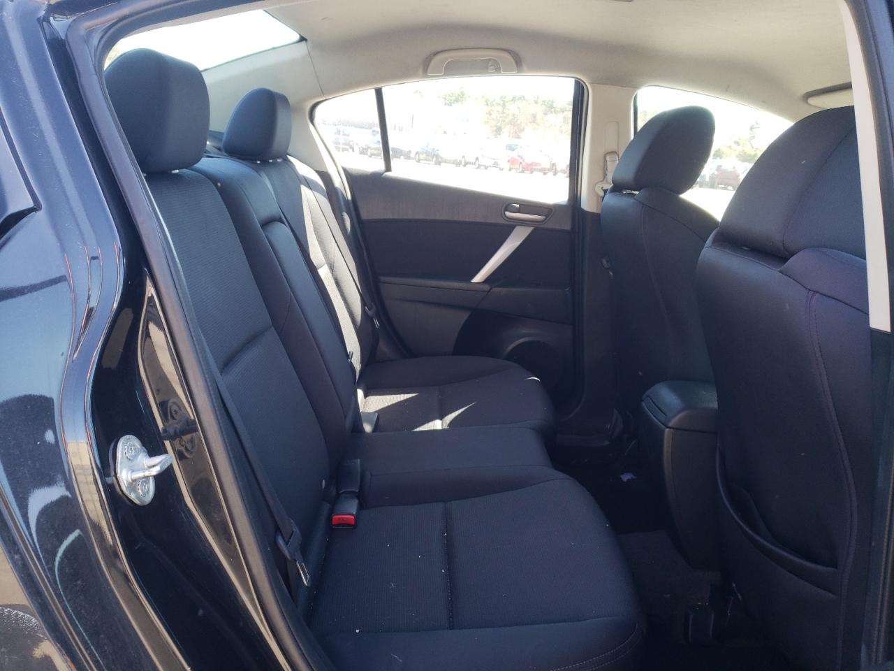 Photo 6 from auction – 2010 MAZDA 3 S with VIN JM1BL1S65A1266942