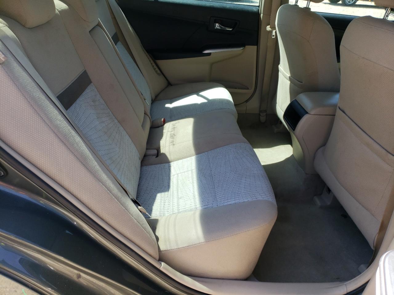 Photo 6 from auction – 2012 TOYOTA CAMRY HYBR with VIN 4T1BD1FK3CU035281