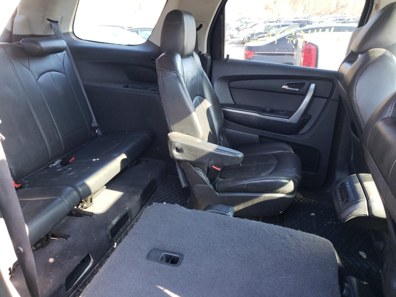 Photo 6 from auction – 2012 GMC ACADIA with VIN 1GKKVRED2CJ197170