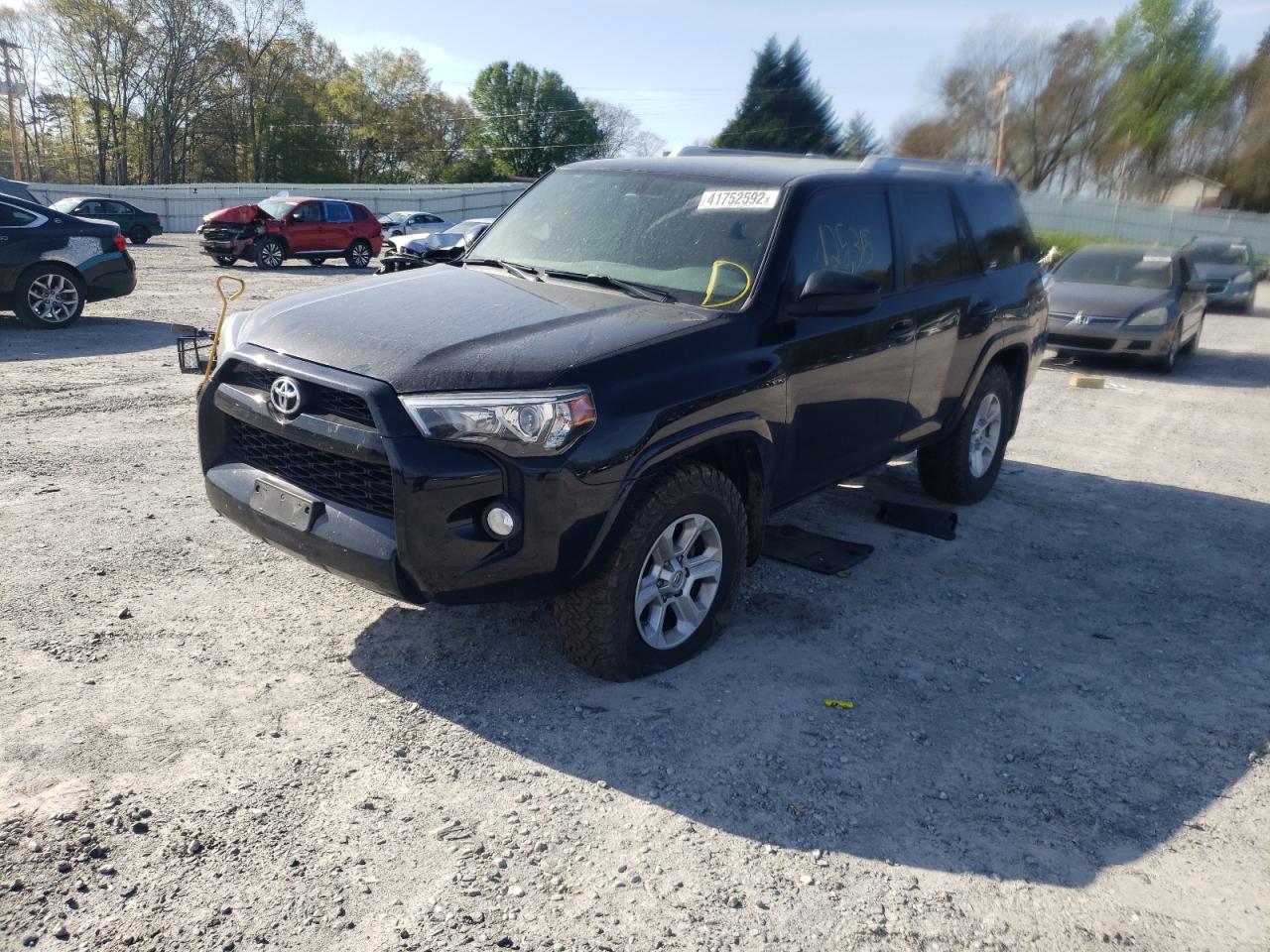 Photo 2 from auction – 2016 TOYOTA 4RUNNER SR with VIN JTEZU5JR7G5124457