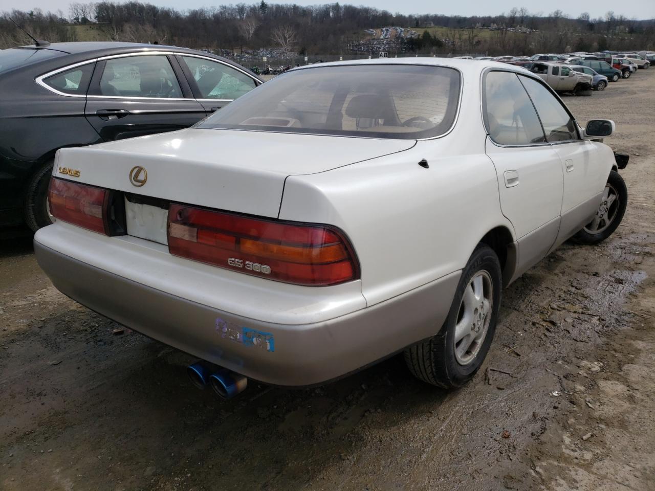 Photo 4 from auction – 1993 LEXUS ES 300 with VIN JT8VK13T1P0138862