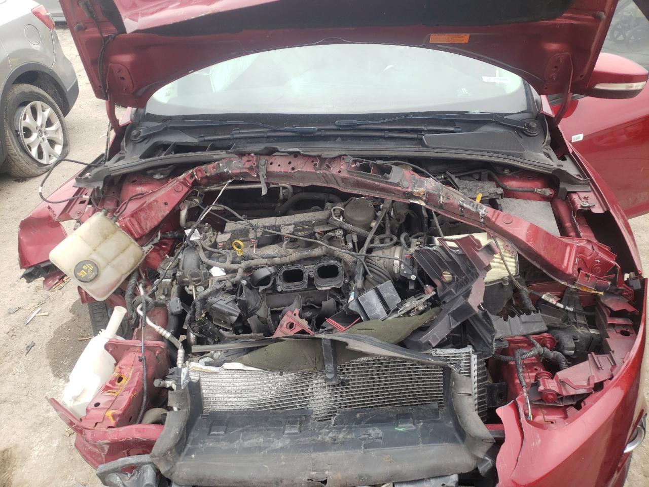 Photo 7 from auction – 2014 FORD FOCUS SE with VIN 1FADP3F22EL115783