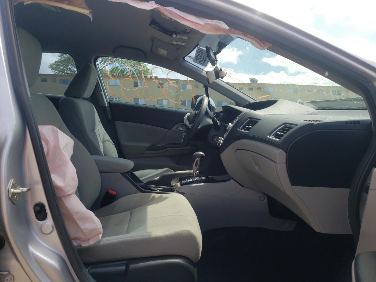 Photo 5 from auction – 2013 HONDA CIVIC LX with VIN 19XFB2F51DE088265