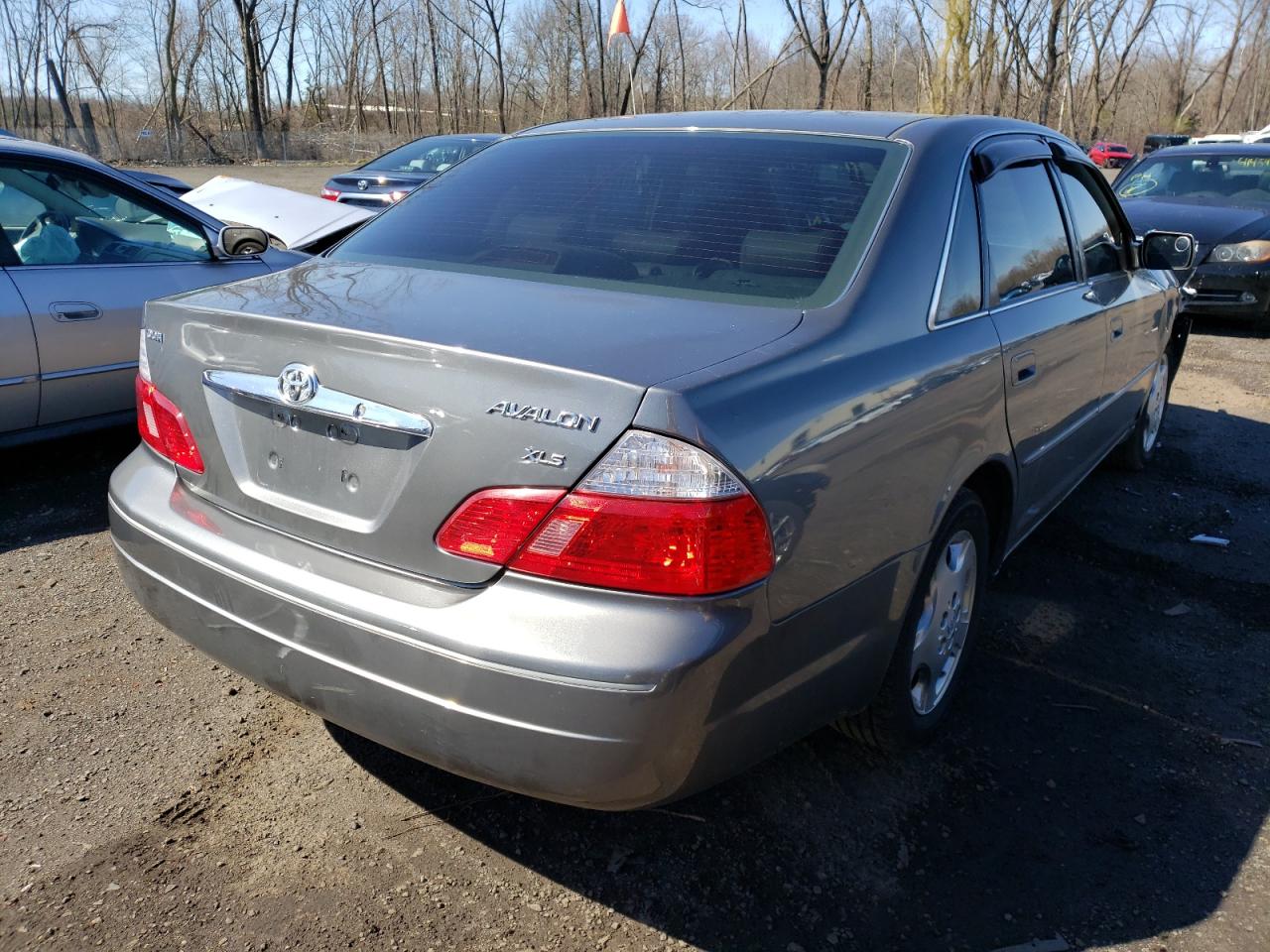 Photo 4 from auction – 2004 TOYOTA AVALON XL with VIN 4T1BF28B74U360014