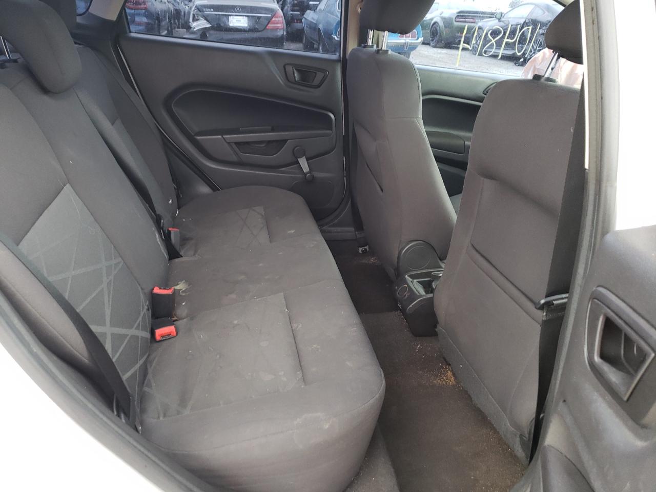 Photo 6 from auction – 2015 FORD FIESTA S with VIN 3FADP4AJ4FM123789