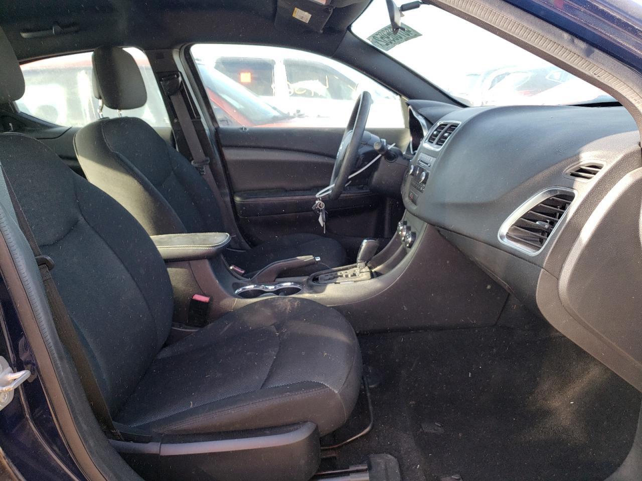 Photo 5 from auction – 2014 DODGE AVENGER SE with VIN 1C3CDZAB4EN106875