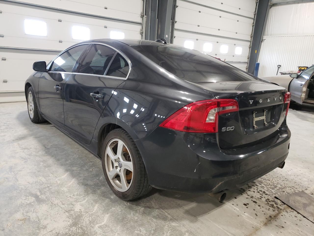 Photo 3 from auction – 2012 VOLVO S60 T5 with VIN YV1622FS2C2111256