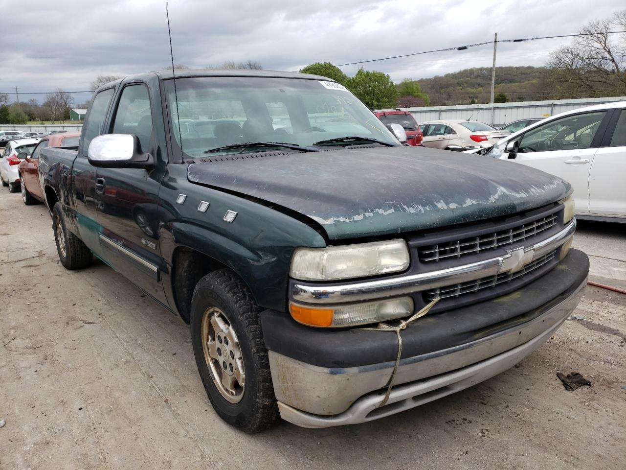 CHEVROLET SILVERADO 2001 with VIN 2GCEC19T511392768 - Photo from auction