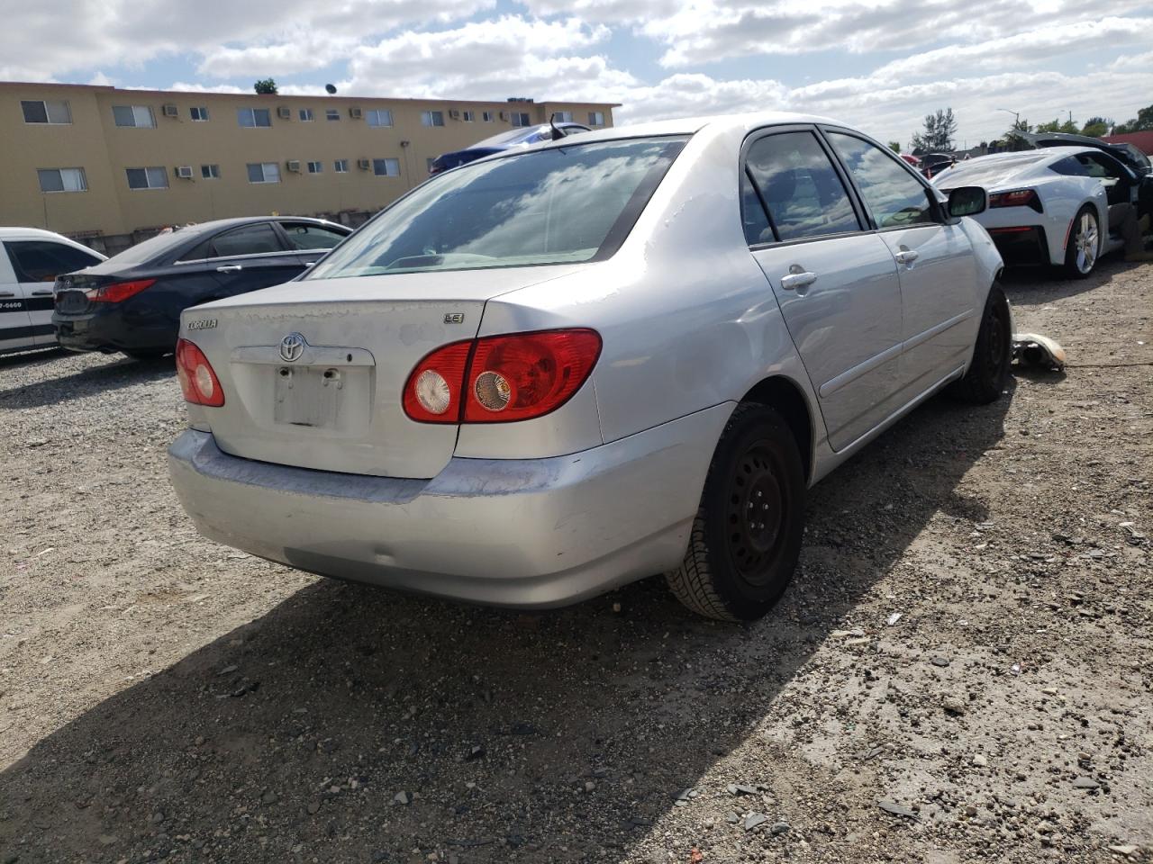 Photo 4 from auction – 2007 TOYOTA COROLLA CE with VIN JTDBR32E770114239
