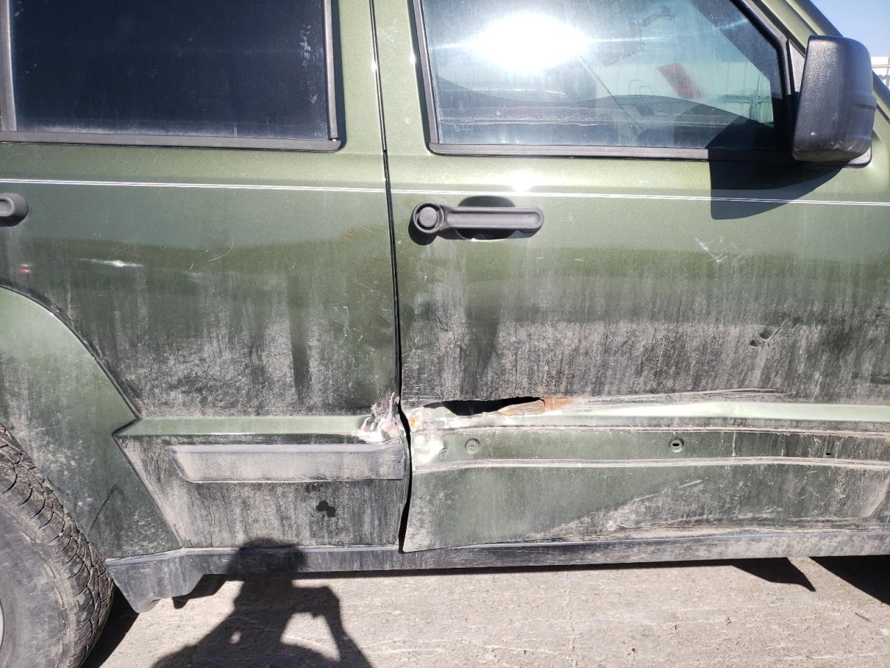 Photo 9 from auction – 2008 JEEP LIBERTY SP with VIN 1J8GN28K08W221407