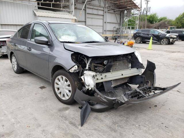 NISSAN VERSA S 2018 with VIN 3N1CN7AP5JL820908 - Photo from auction