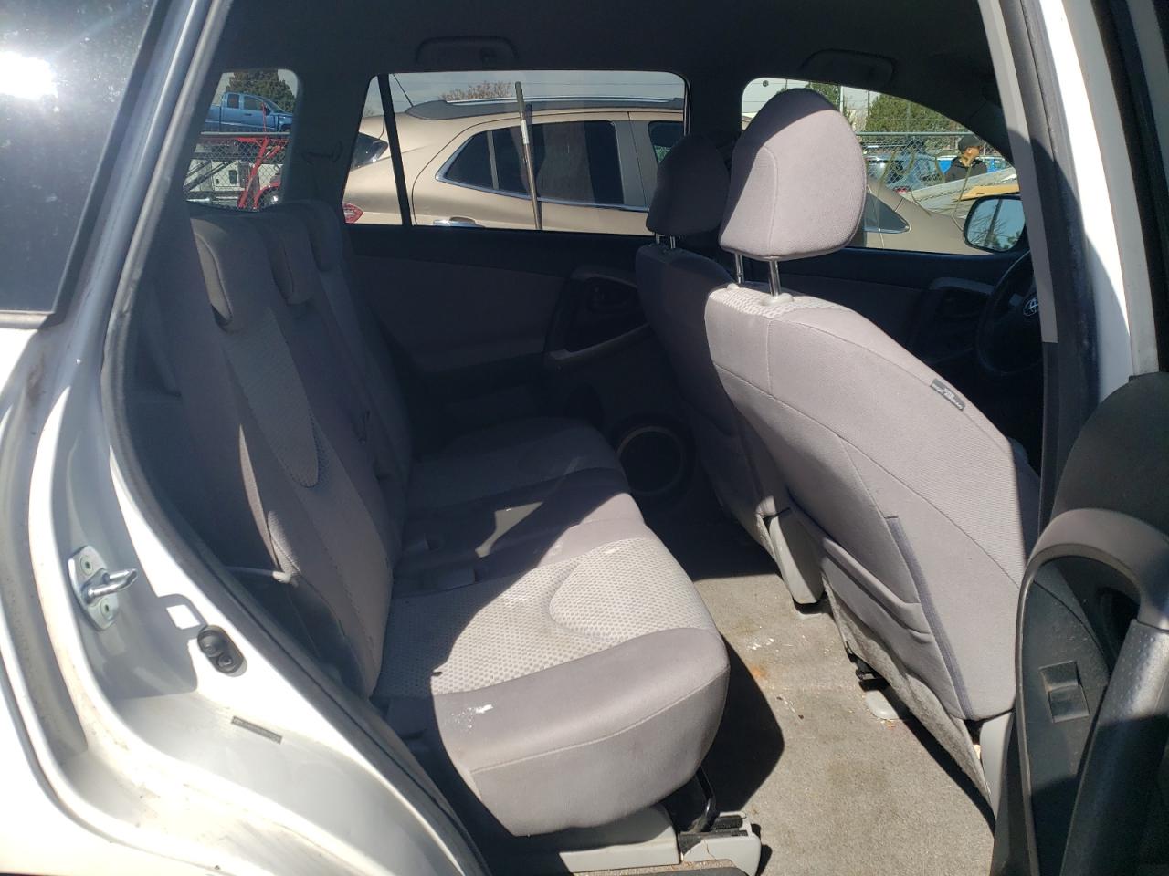 Фото 6 с аукциона – 2008 TOYOTA RAV4 с VIN JTMBD33VX85159046